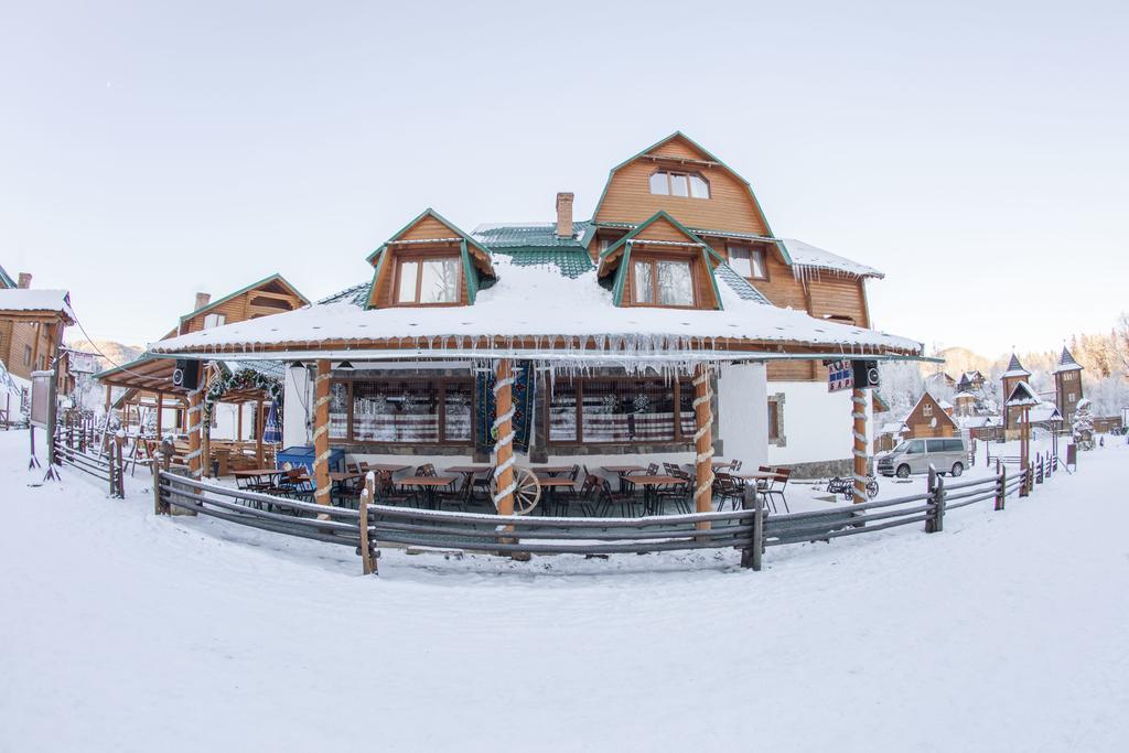 Edelweiss Carpathians Migovo酒店 外观 照片